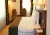 Highland City Hotel Room