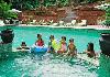 Vainguinim Valley Resort swimming pool