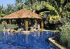 Kenilworth Beach Resort Swim up bar